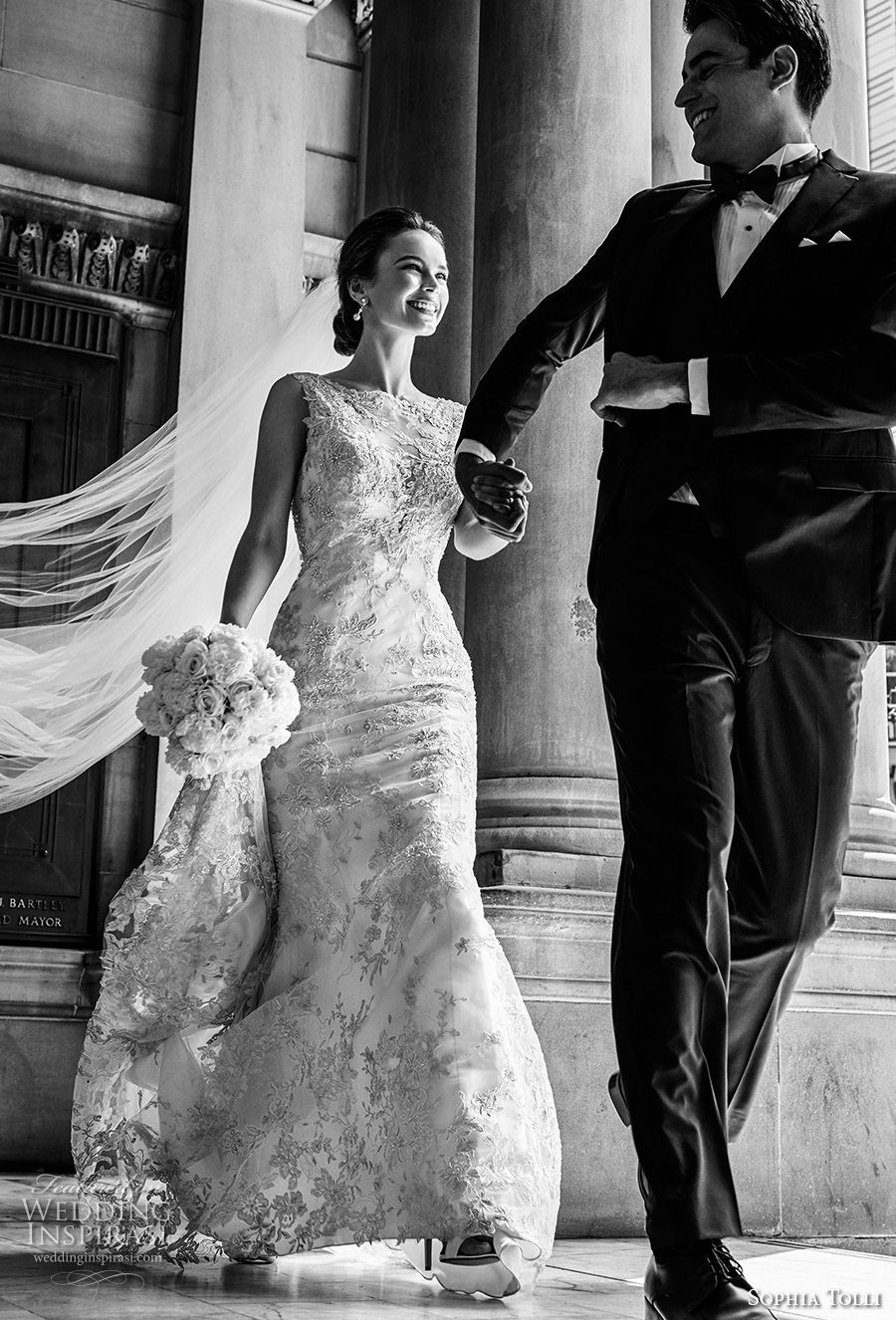 sophia tolli fall 2017 bridal sleeveless illusion bateau sweetheart neckline full embellishment gold embroidery elegant fit and flare mermaid wedding dress open back chapel train (1) mv sophia tolli fall 2017 bridal sleeveless illusion bateau sweetheart neckline full embellishment gold embroidery elegant fit and flare mermaid wedding dress open back chapel train (1) mv