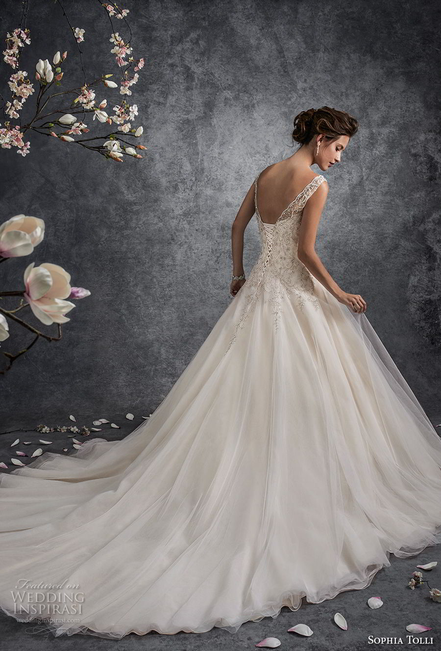 sophia tolli fall 2017 bridal sleeveless illusion bateau sweetheart neckline heavily embellished bodice tulle skirt romantic a line wedding dress corset back long train (19) bv sophia tolli fall 2017 bridal sleeveless illusion bateau sweetheart neckline heavily embellished bodice tulle skirt romantic a line wedding dress corset back long train (19) bv