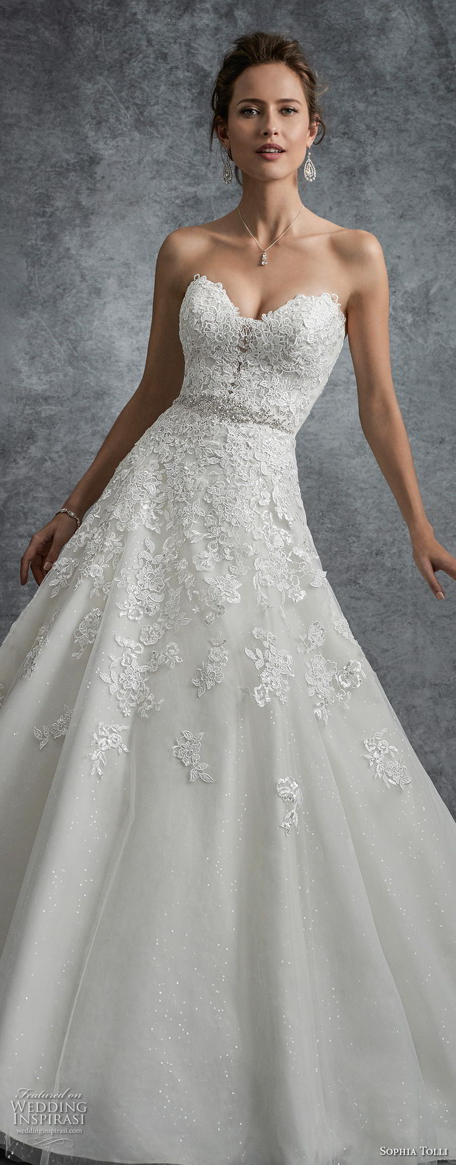 sophia tolli fall 2017 bridal strapless sweetheart neckline heavily embellished bodice romantic a line wedding dress keyhole back chapel train (9) lv sophia tolli fall 2017 bridal strapless sweetheart neckline heavily embellished bodice romantic a line wedding dress keyhole back chapel train (9) lv