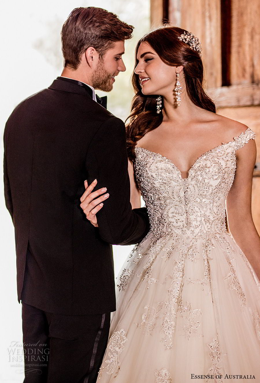 essense australia fall 2017 bridal off the shoulder sweetheart neckline heavily embellished beaded bodice romantic princess ball gown a line wedding dress chapel train (79) zv essense australia fall 2017 bridal off the shoulder sweetheart neckline heavily embellished beaded bodice romantic princess ball gown a line wedding dress chapel train (79) zv