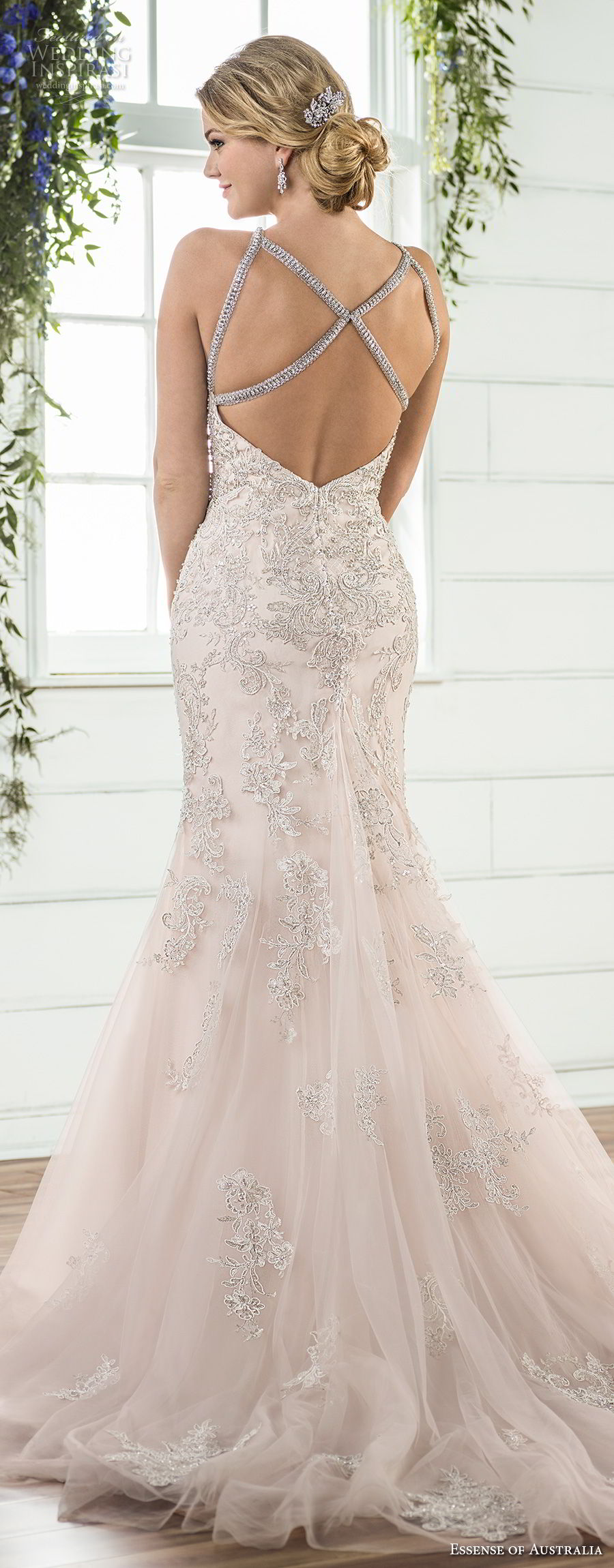essense australia fall 2017 bridal sleeveless halter neck heavily embellished beaded bodice elegant glamorous mermaid wedding dress cross strap back chapel train (03) bv essense australia fall 2017 bridal sleeveless halter neck heavily embellished beaded bodice elegant glamorous mermaid wedding dress cross strap back chapel train (03) bv