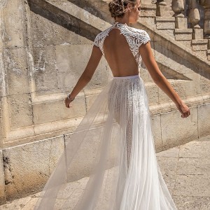muse berta 2018 bridal cap sleeves high neck deep plunging sweetheart neckline heavily embellished bodice tulle skirt sexy romantic a  line wedding dress keyhole back chapel train (9) bv