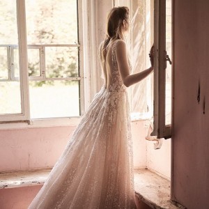 christos costarellos spring 2018 bridal wedding inspirasi featured wedding gowns dresses collection