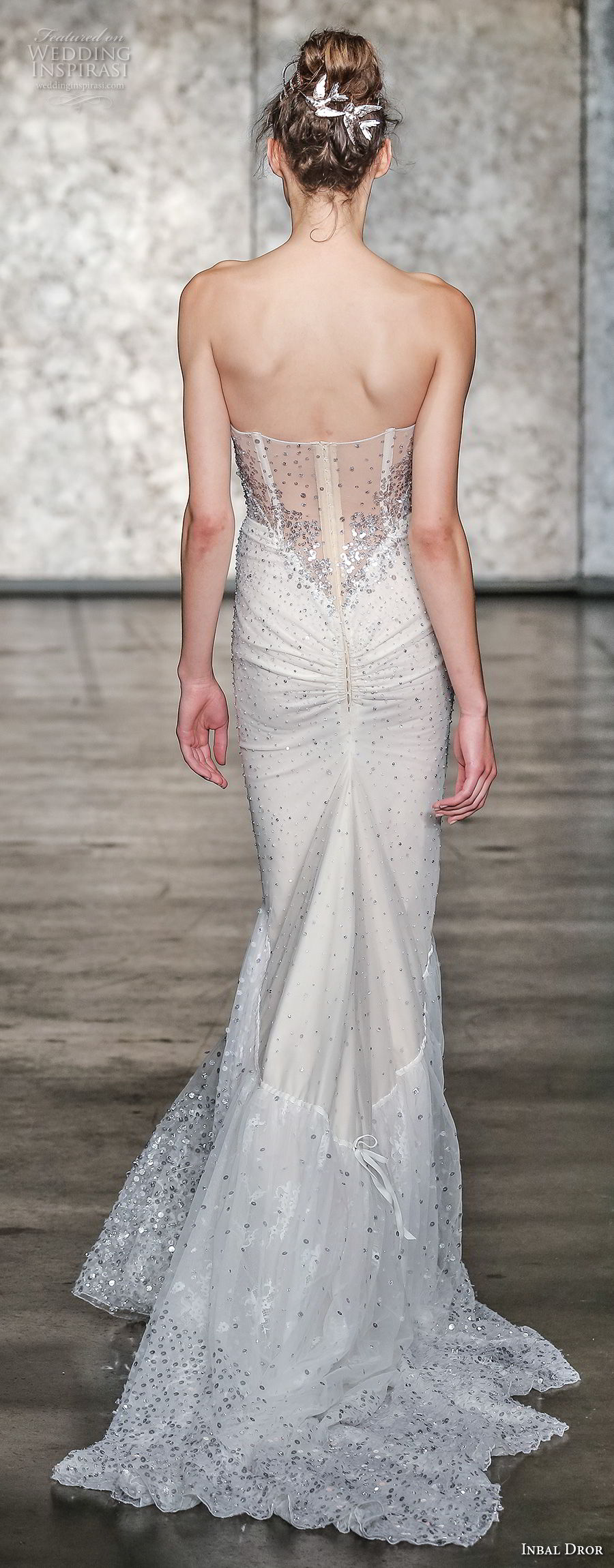 inbal dror fall 2018 bridal strapless sweetheart neckline full embellishment bustier bodice sexy elegant fit and flare wedding dress sweep train (09) bv