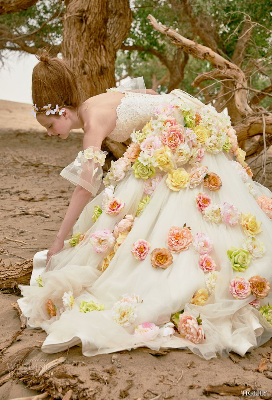 tiglily 2018 bridal strapless full embellishment princess colorful ball gown a  line wedding dress chapel train (orinu) mv