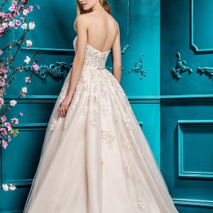 ellis bridal 2018 strapless sweetheart neckline heavily embellished bodice romantic a  line wedding dress with pockets chapel train (1) bv