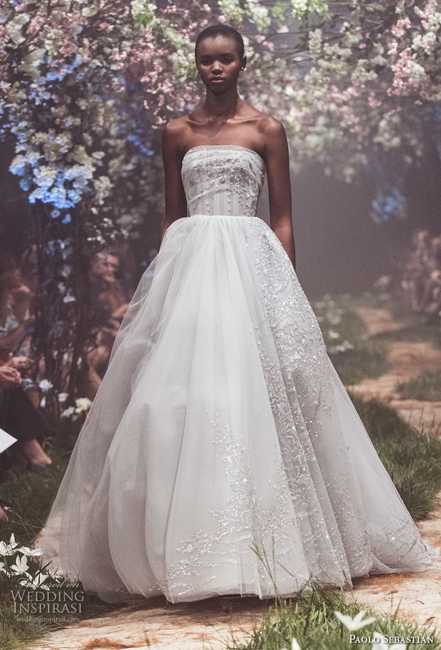 paolo sebastian spring 2018 couture strapless straight across heavily embellished bodice romantic ball gown a line wedding dress (30) mv paolo sebastian spring 2018 couture strapless straight across heavily embellished bodice romantic ball gown a line wedding dress (30) mv