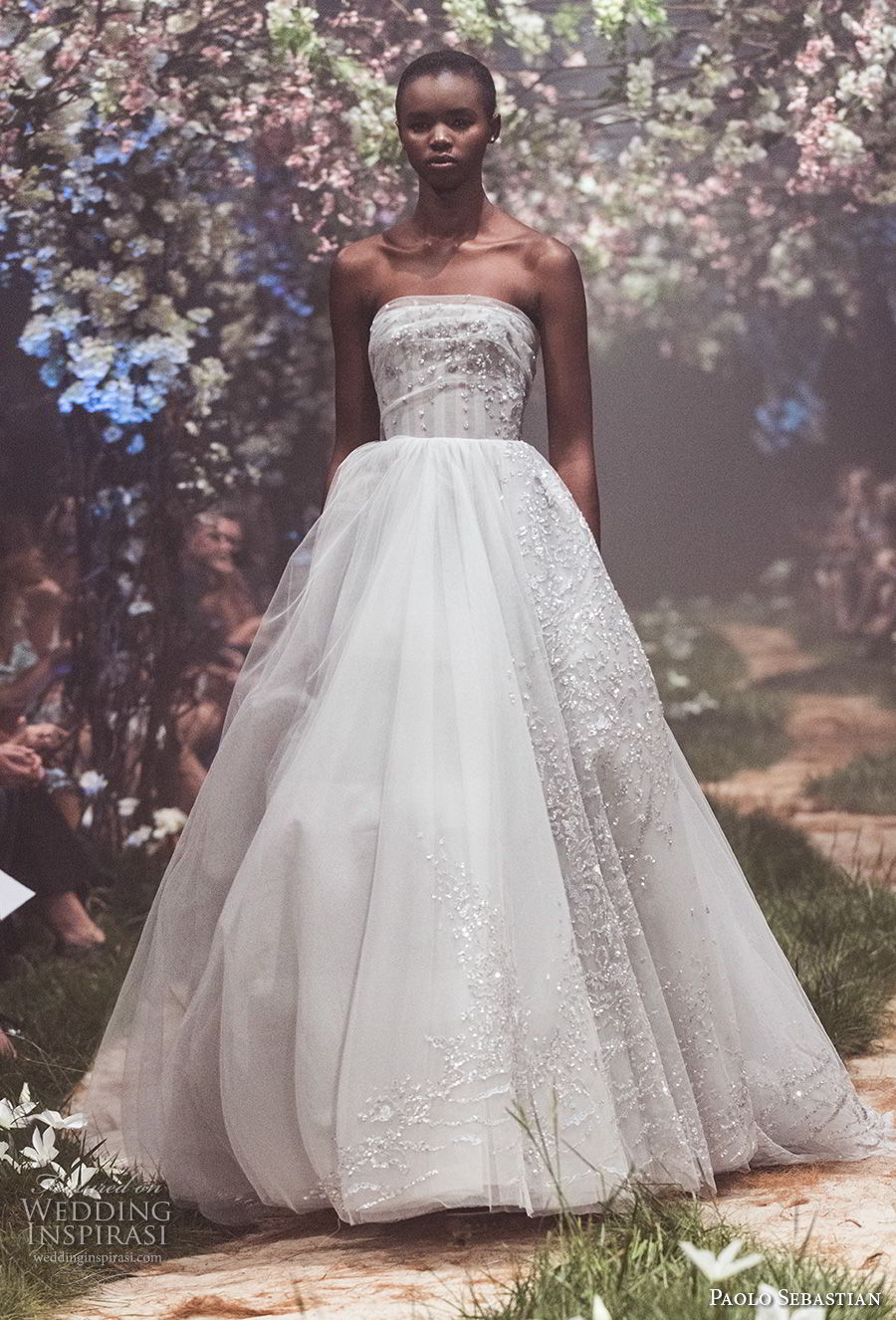 paolo sebastian spring 2018 couture strapless straight across heavily embellished bodice romantic ball gown a  line wedding dress (30) mv