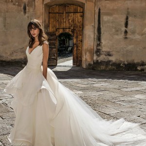 pinella passaro 2018 bridal sleeveless v neck wrap over bodice simple romantic peplum princess ball gown a  line wedding dress open v back royal train (13) mv