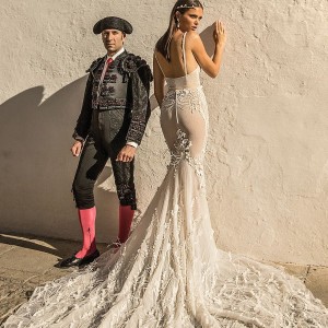 berta fall 2018 bridal sleeveless spaghetti strap sweetheart neckline full embellishent elegant mermaid wedding dress open back royal train (16) bv