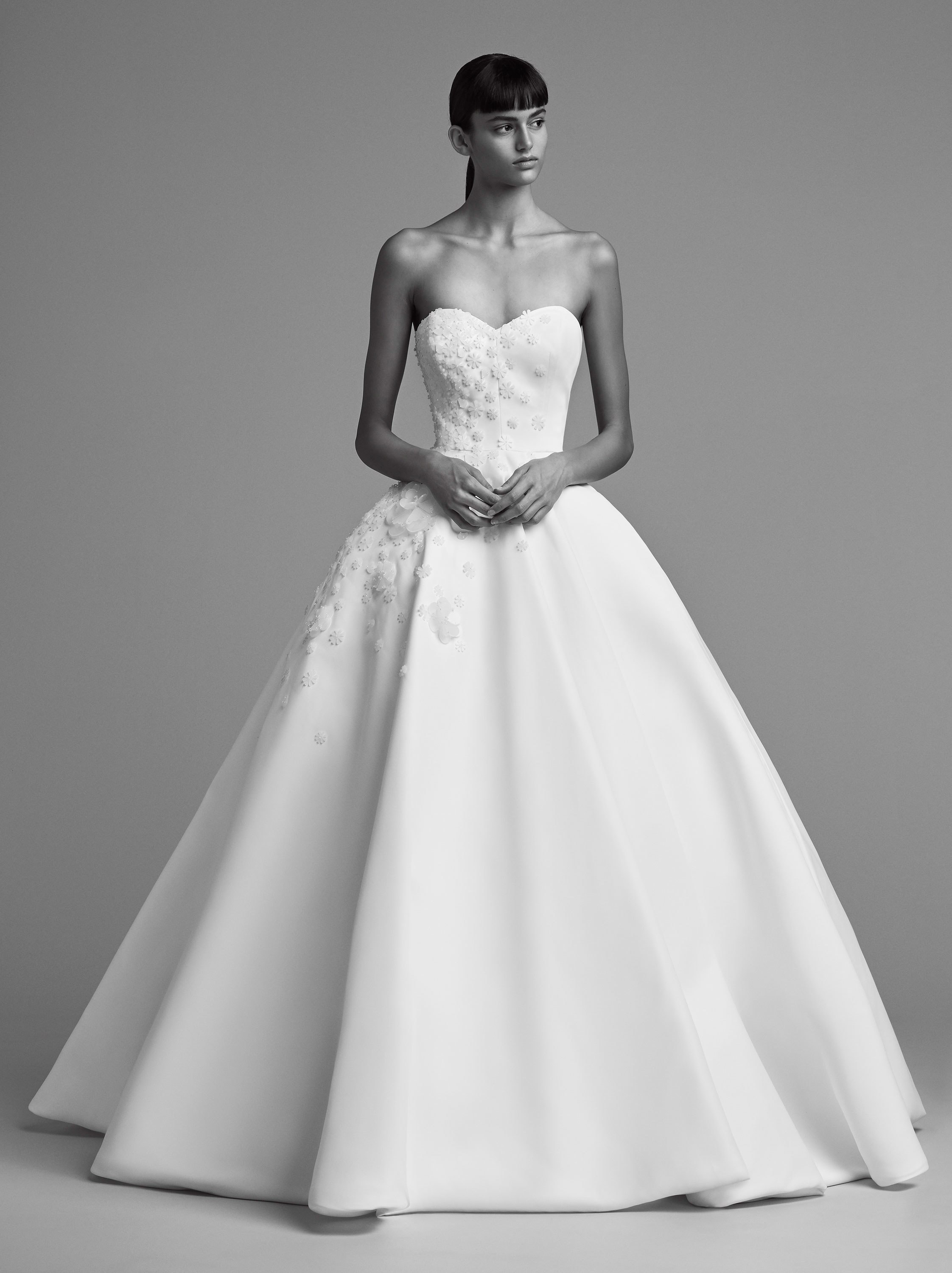 viktor and rolf fall 2018 bridal strapleass sweetheart embellished bodice ball gown wedding dress (20) mv romantic modern