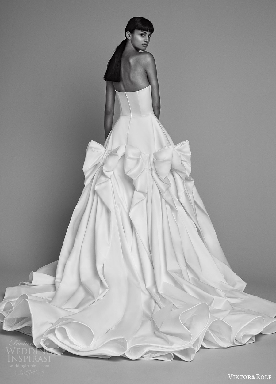 viktor and rolf fall 2018 bridal strapless straight across ball gown wedding dress (9) bv romantic modern chapel train