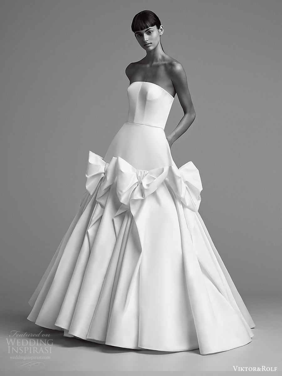 Viktor&Rolf Fall 2018 Wedding Dresses | Wedding Inspirasi