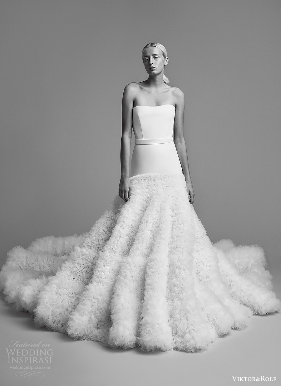 viktor and rolf fall 2018 bridal strapless straight across neckline ruffle skirt a line wedding dress (9) mv romantic modern