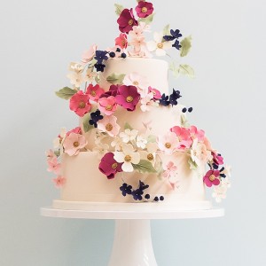 white 3 tier pink red floral wedding cake (7) mv