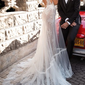 elihav sasson 2018 capsule bridal sleevless spaghetti strap deep v neck full embellishment open side sexy soft a  line wedding dress open low back chapel train (6) bv