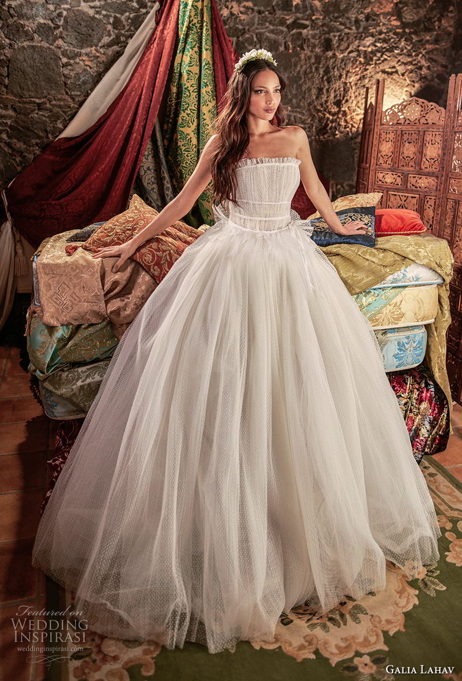galia lahav couture fall 2018 bridal strapless straight across neckline light embellishment romantic ball gown a line wedding dress (4) mv galia lahav couture fall 2018 bridal strapless straight across neckline light embellishment romantic ball gown a line wedding dress (4) mv