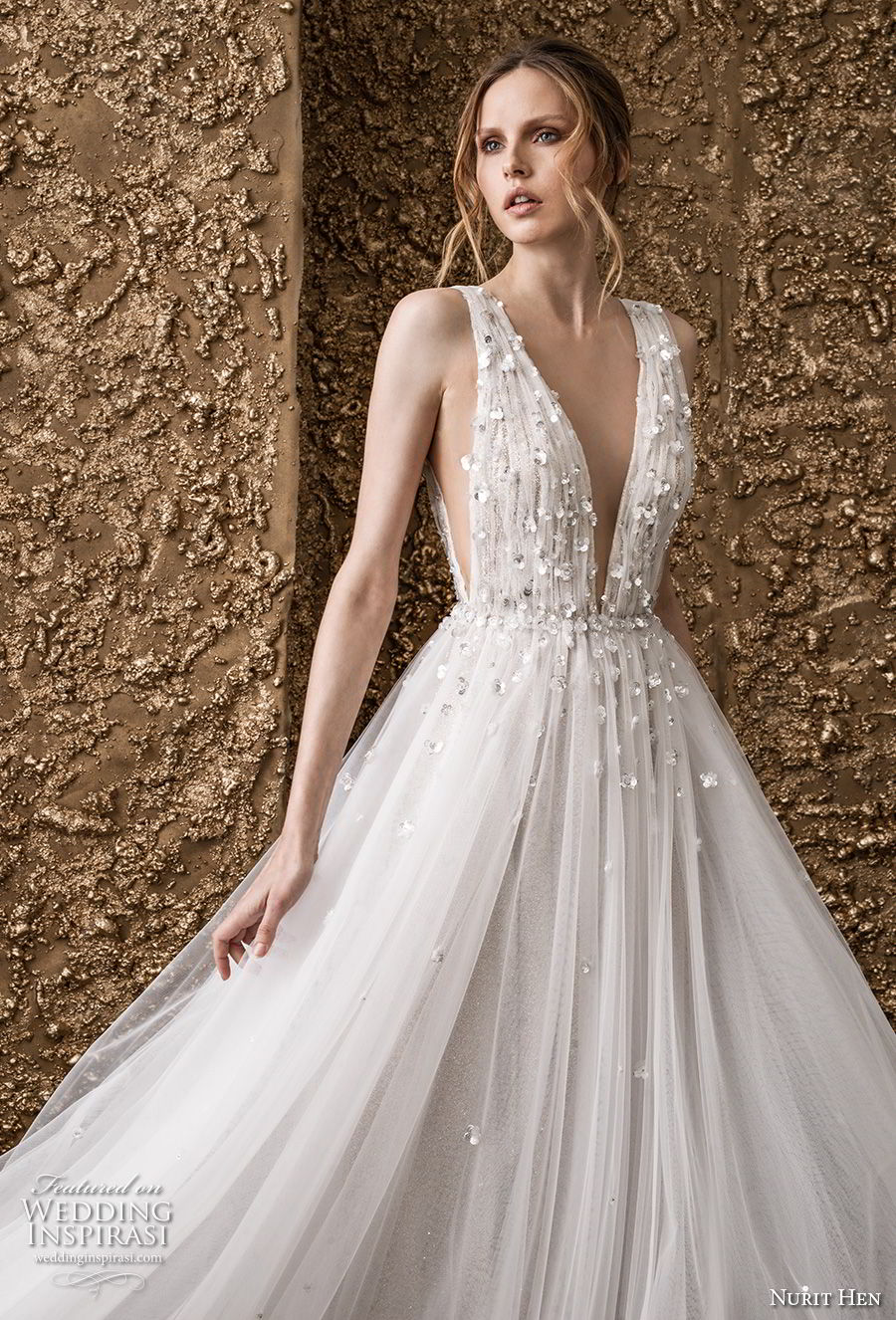 nurit hen 2018 bridal sleeveless deep v neck heavily embellished bodice side open romantic soft a  line wedding dress open v back sweep train (5) zv