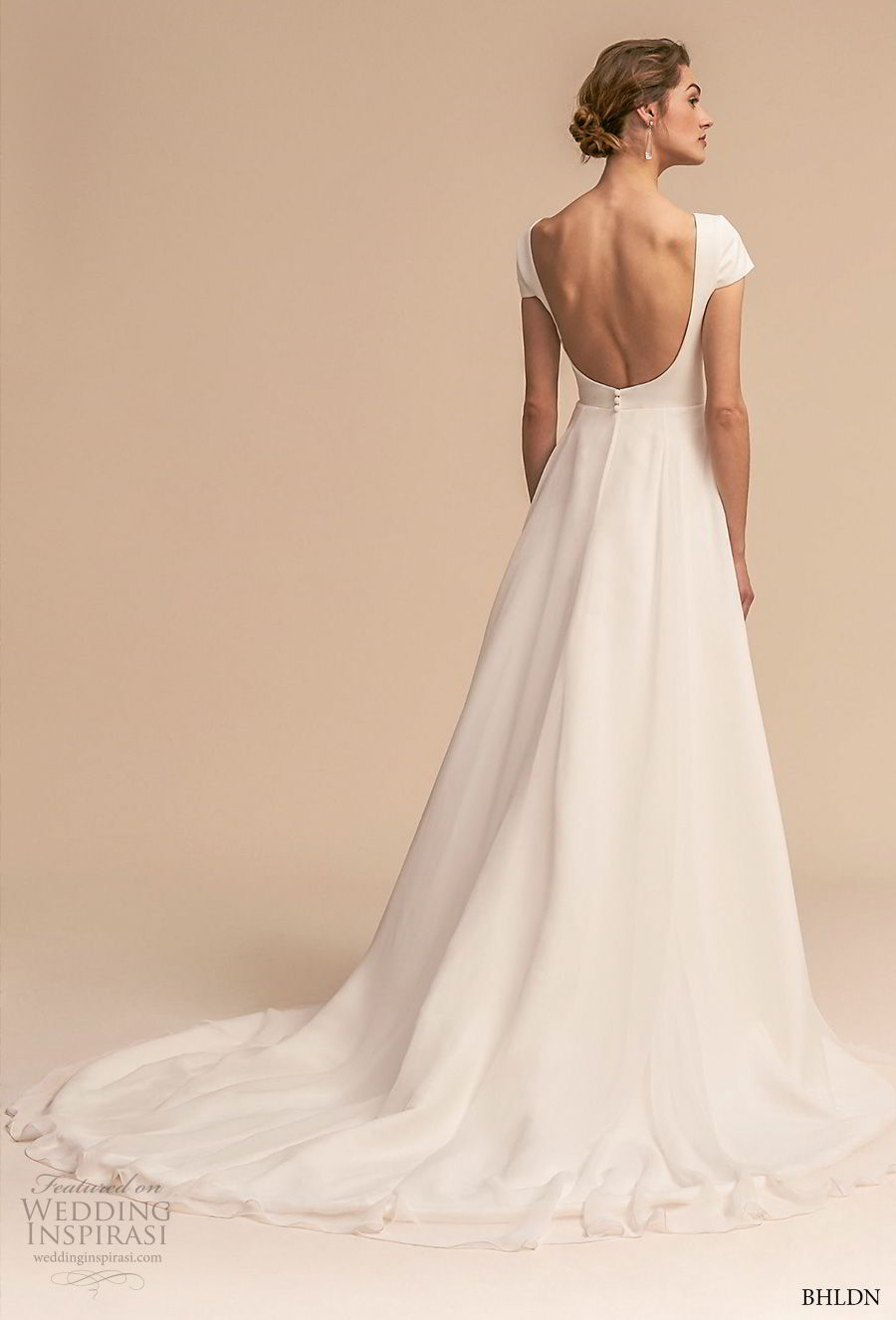 bhldn 2018 whispers bridal short sleeve bateau neck simple clean elegant classic a  line wedding dress open back chapel train (10) bv.