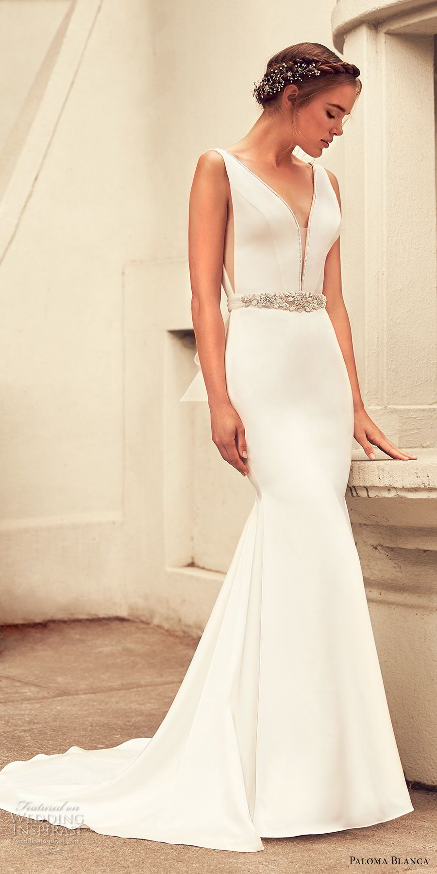 paloma blanca spring 2018 bridal sleeveless deep plunging v neck simple clean side open elegant mermaid wedding dress v back short train (10) mv paloma blanca spring 2018 bridal sleeveless deep plunging v neck simple clean side open elegant mermaid wedding dress v back short train (10) mv