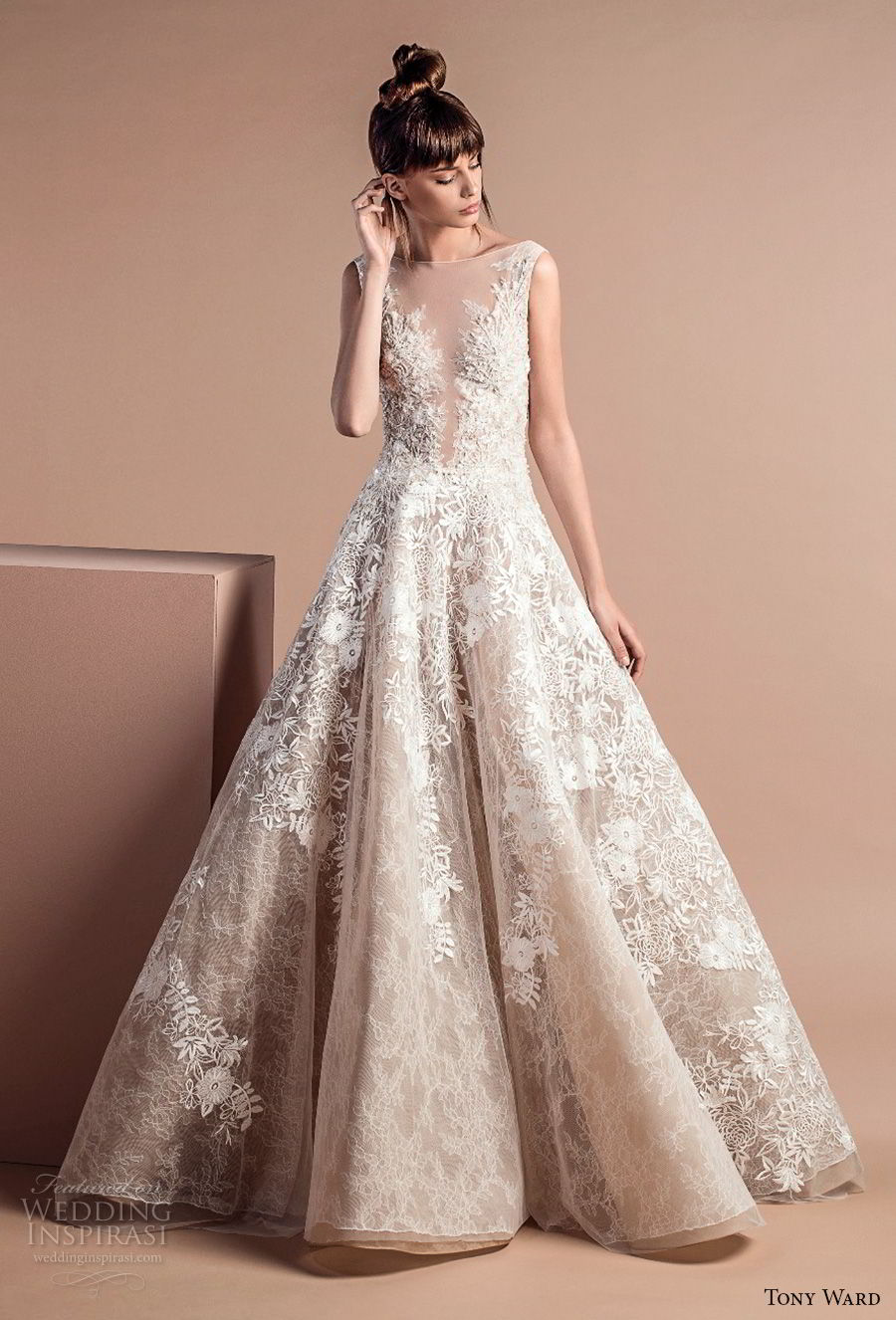 tony ward 2018 bridal sleeveless illusion bateau deep sweetheart neckline full embellishment romantic a  line wedding dress (1) mv