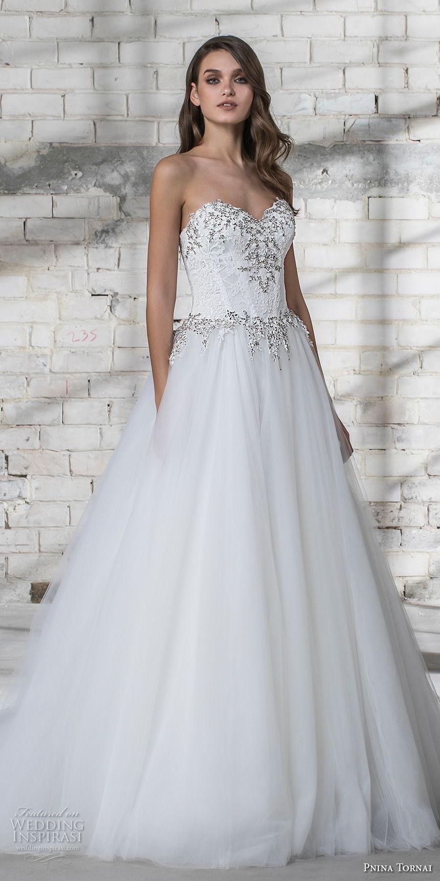 pnina tornai 2019 love bridal strapless sweetheart neckline heavily embellished bodice bustier tulle skirt romantic a line wedding dress chapel train (5) lv pnina tornai 2019 love bridal strapless sweetheart neckline heavily embellished bodice bustier tulle skirt romantic a line wedding dress chapel train (5) lv