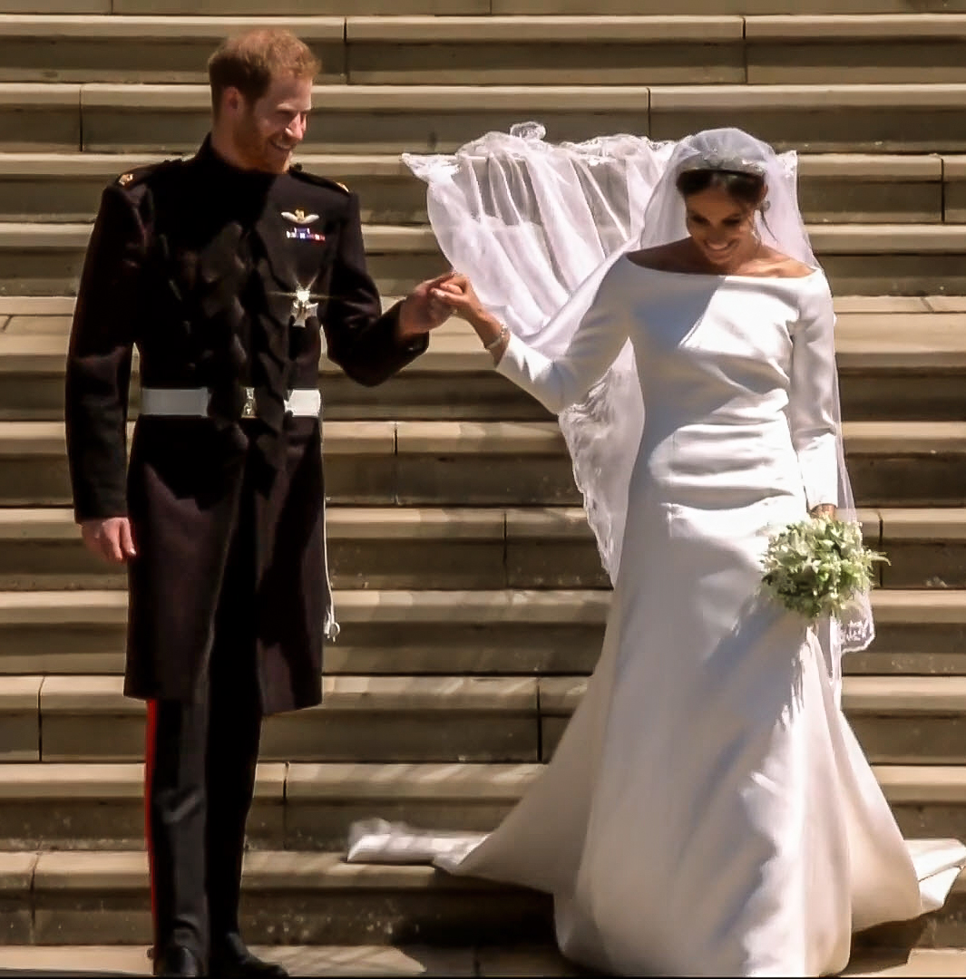 royal wedding 2018 meghan markle givenchy wedding dress chapel train cathedral veil queen mary tiara b1