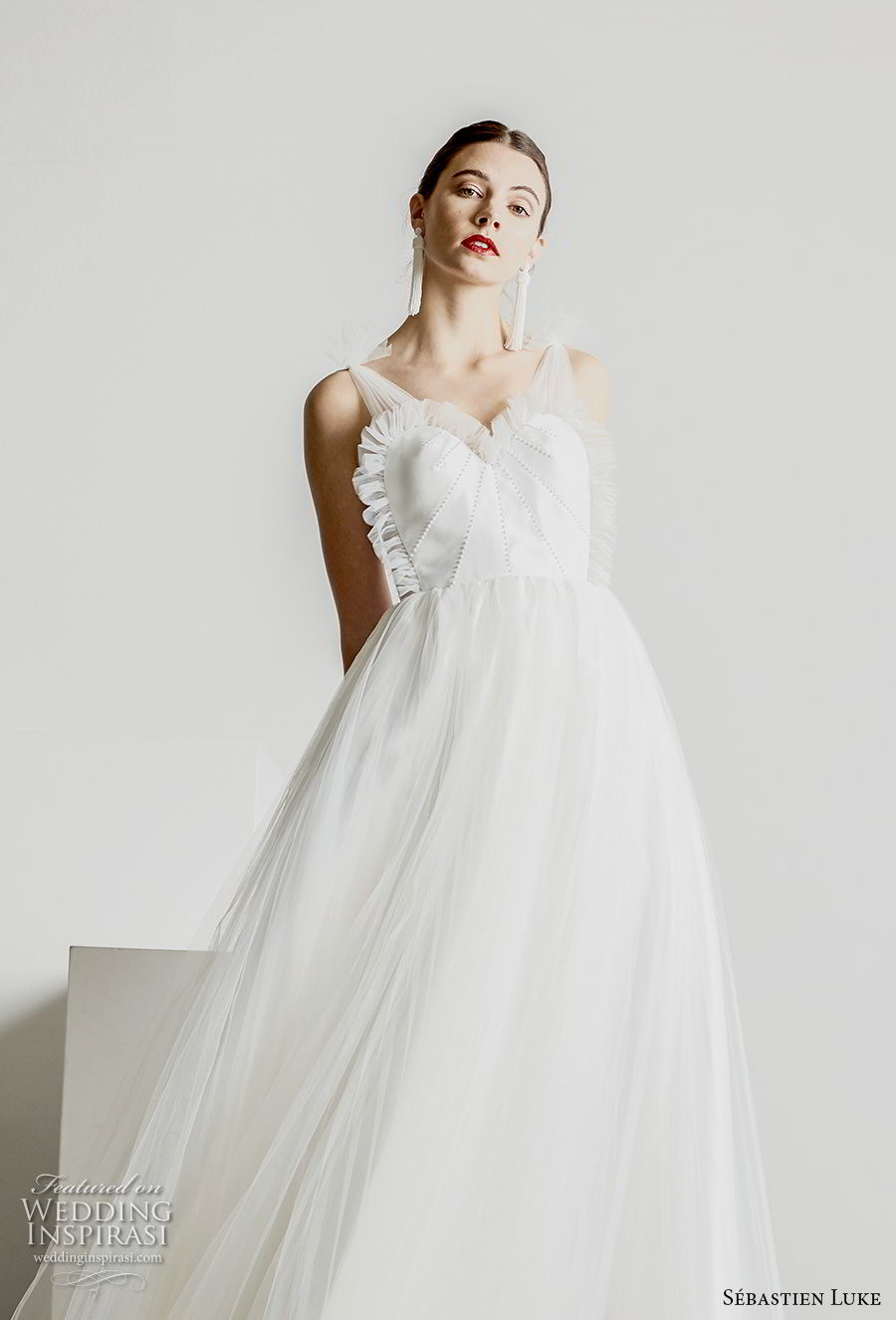 sebastien luke spring 2019 bridal sheer strap sweetheart neckline pleated bodice simple tulle skirt romantic a  line wedding dress with veil open v back chapel train (2) zv 