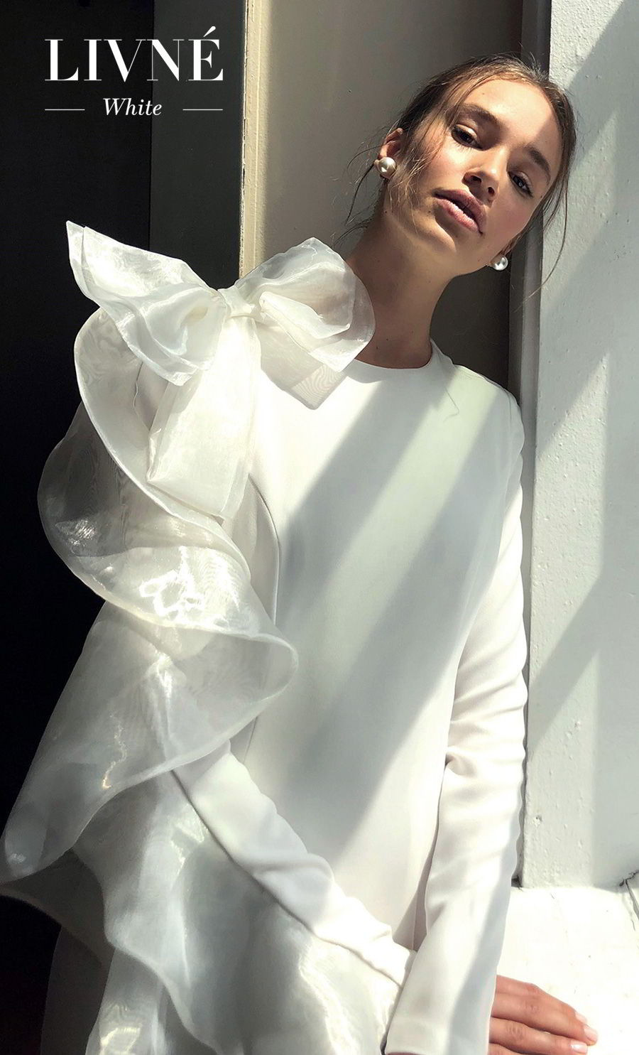 alon livne 2018 2019 white bridal long sleeves jewel neck clean simple minimalist elegant modern sheath wedding dress (melissa) mv   