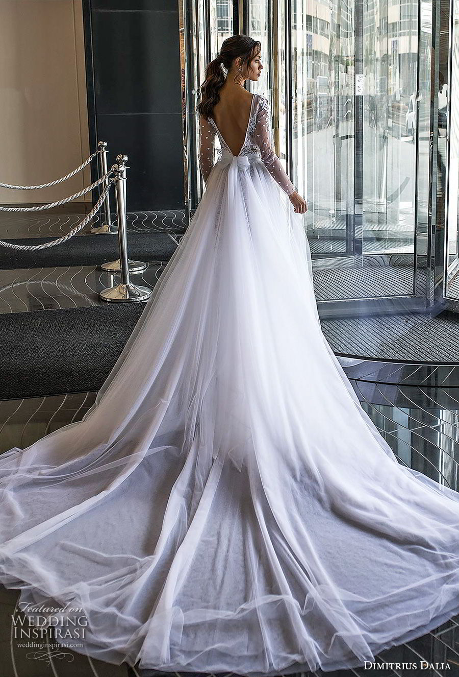 dimitrius dalia 2018 royal long sleeves deep v neck heavily embellished bodice tulle skirt sexy trumpet wedding dress royal train (3) bv 