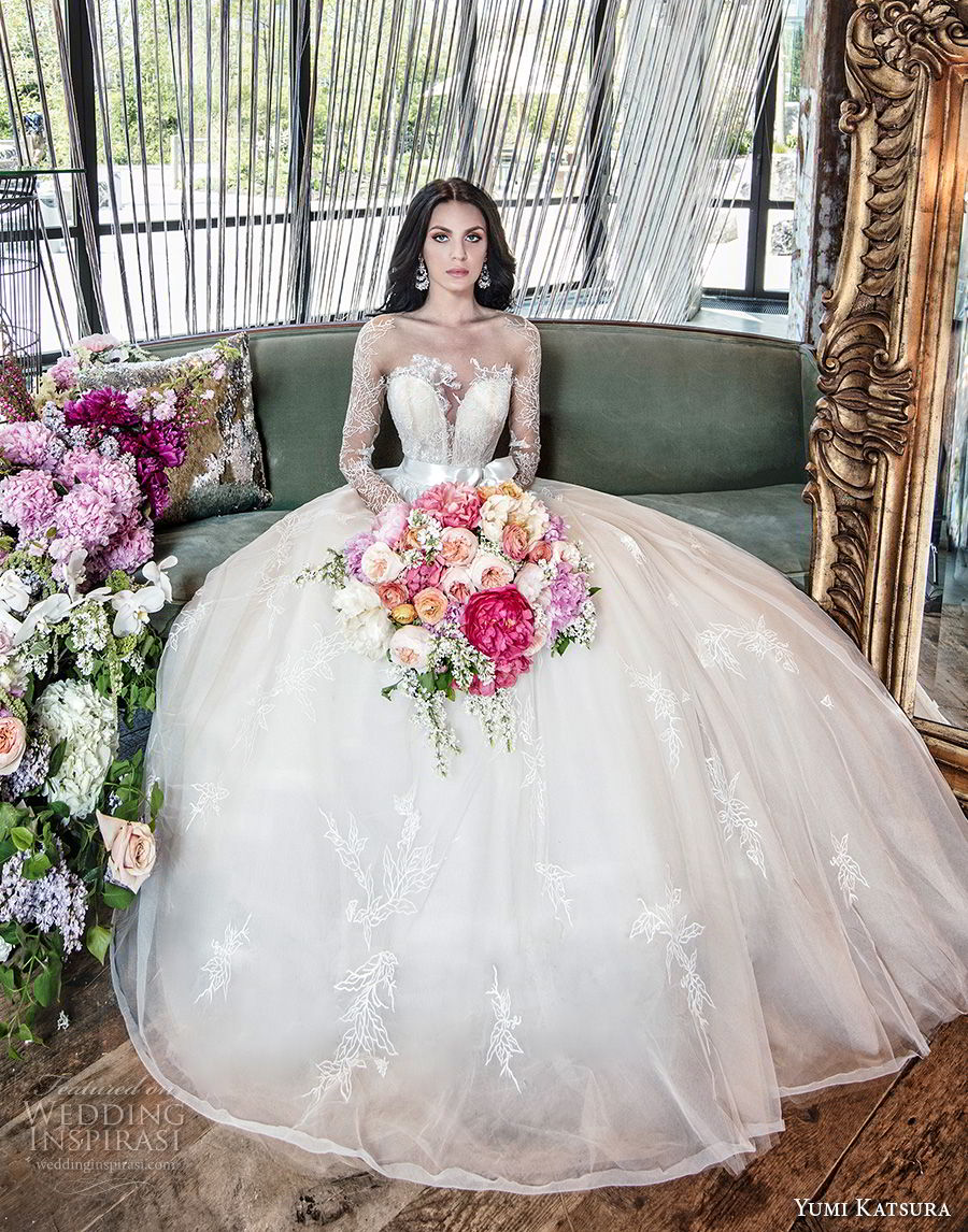 yumi katsura spring 2019 bridal long sleeves deep plunging sweetheart neckline heavily embellished bodice princess ball gown a  line wedding dress (6) mv