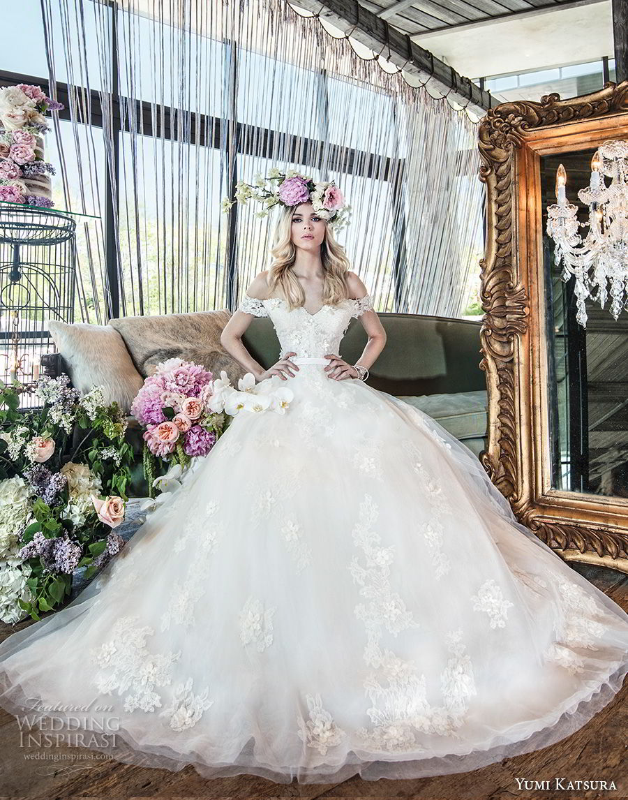 yumi katsura spring 2019 bridal off the shoulder sweetheart neckline light embellishment romantic princess ball gown a line wedding dress chapel train (5) mv yumi katsura spring 2019 bridal off the shoulder sweetheart neckline light embellishment romantic princess ball gown a line wedding dress chapel train (5) mv