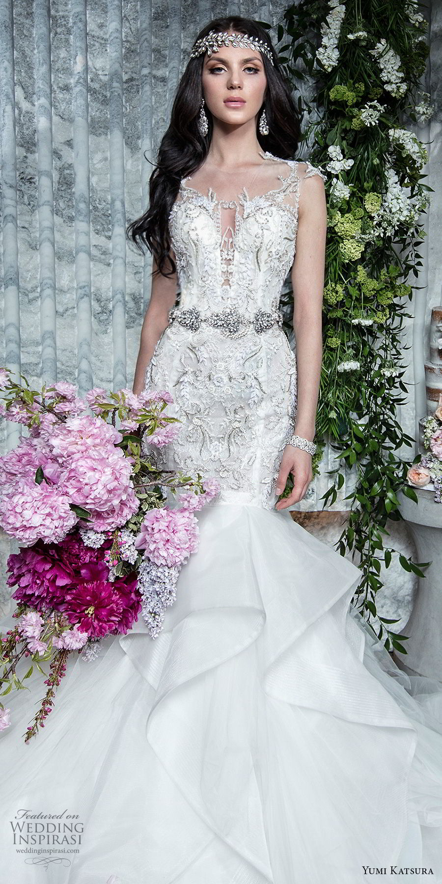 yumi katsura spring 2019 bridal sleeveless with strap deep plunging sweetheart neckline heavily embellished bodice tiered skirt glizty glamorous mermaid wedding dress chapel train (11) lv