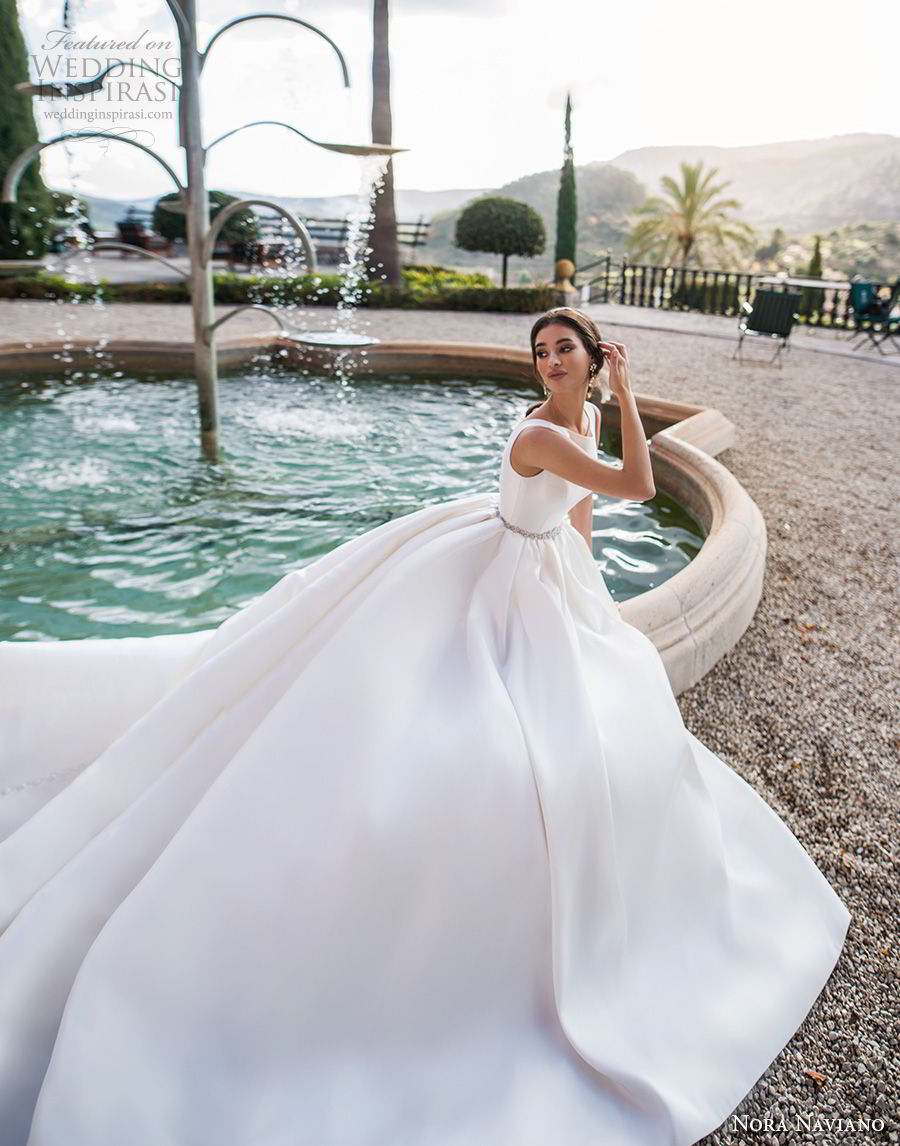 nora naviano 2019 bridal sleeveless bateau neckline simple clean minimalist elegant a  line wedding dress open scoop back royal train (16) mv