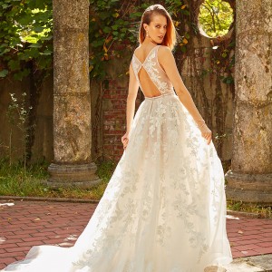 Eve of Milady Boutique Spring 2018 Wedding Dresses Wedding