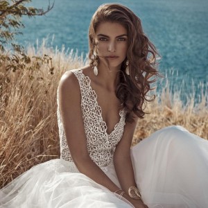 fabienne alagama 2019 bridal wedding inspirasi featured wedding gowns dresses and collection