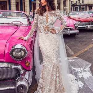 lorenzo rossi 2018 bridal long sleeves illusion bateau sweetheart neckline full embellishment elegant fit and flare wedding dress sheer button back chapel train (3) mv