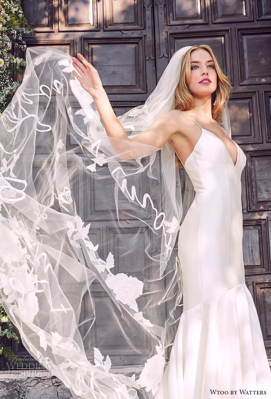 wtoo by watters fall 2018 bridal sleeveless spaghetti strap deep sweetheart neckline simple clean minimalist elegant mermaid wedding dress chapel train (4) mv