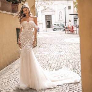 berta 2019 privee bridal wedding inspirasi featured wedding gowns dresses and collection