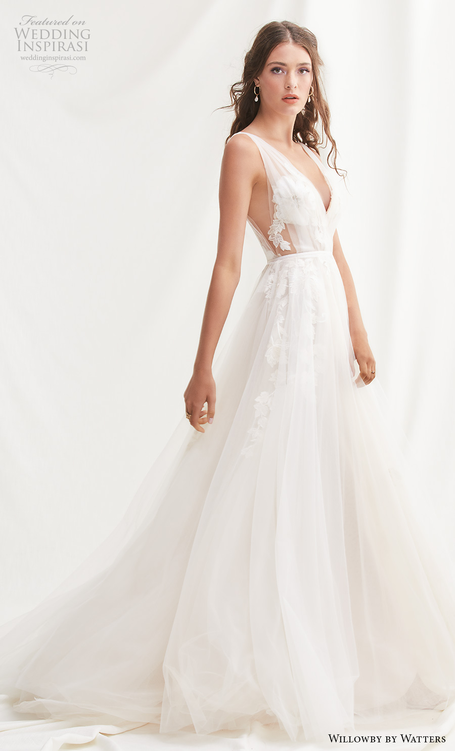 willowby by watters spring 2019 bridal sleeveless deep v neck heavily embellished bodice open side romantic a  line wedding dress backless v back chapel train (3) mv