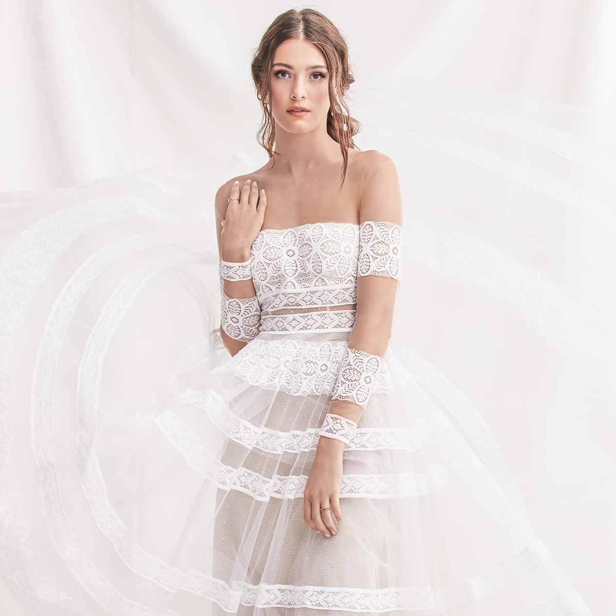 willowby by watters spring 2019 bridal wedding inspirasi featured wedding gowns dresses and collection