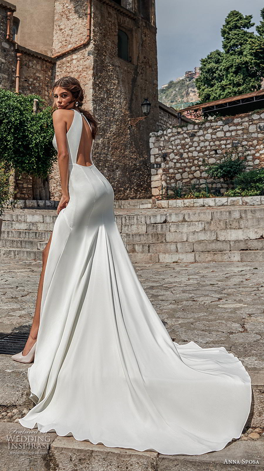 anna sposa 2019 bridal sleeveless halter neck keyhole bodice simple minimalist slit skirt chic sheath modified a  line wedding dress keyhole bodice chapel train (8) bv