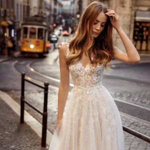 tom sebastian 2019 bridal wedding inspirasi featured wedding gowns dresses and collection