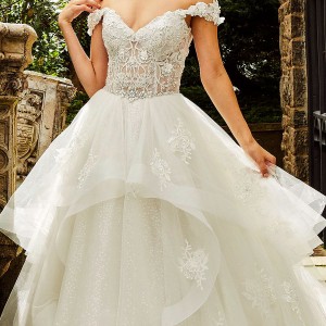 eve of milady fall 2018 bridal off shoulder sweetheart embellished bodice ball gown wedding dress tiered skirt cathedral train romantic princess (5) lv