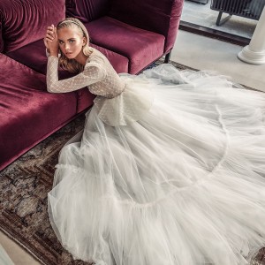 shiran cohen 2019 bridal collection featured on wedding inspirasi thumbnail