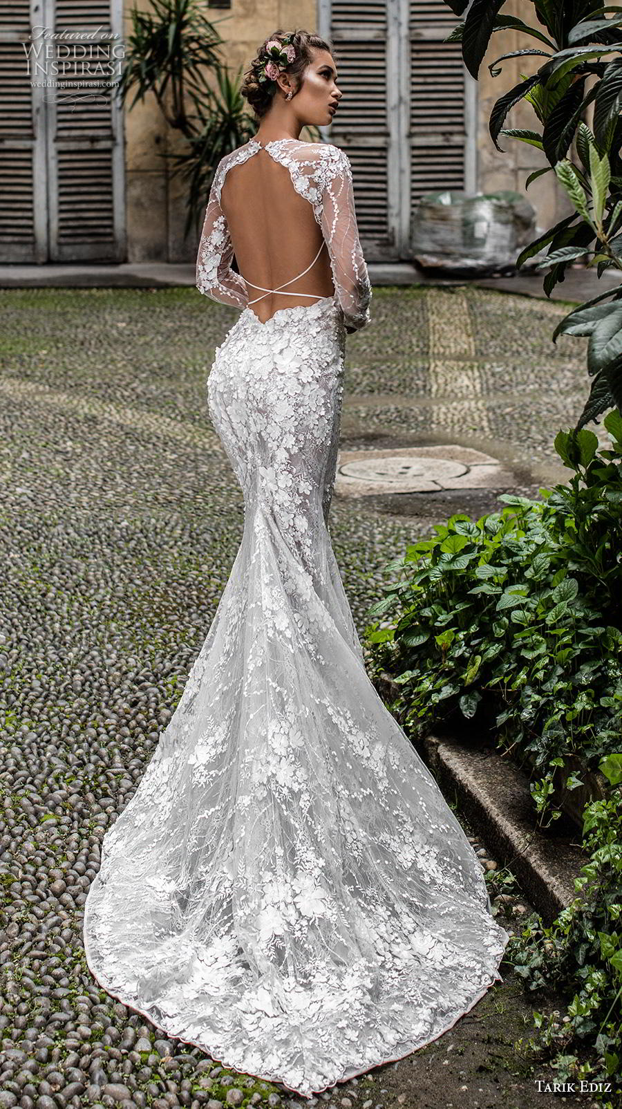 tarik ediz 2019 bridal long sleeves illusion jewel sweetheart neckline full embellishment elegant fit and flare wedding dress low keyhole back chapel train (15) bv