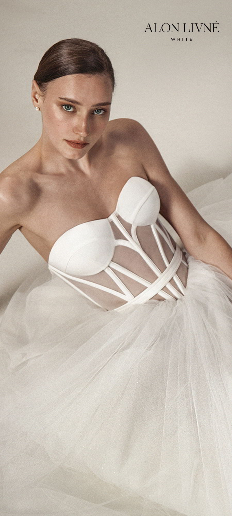 alon livne white spring 2020 bridal strapless sweetheart illusion bodice basque waist a line ball gown wedding dress (karen) modern simple elegant zv