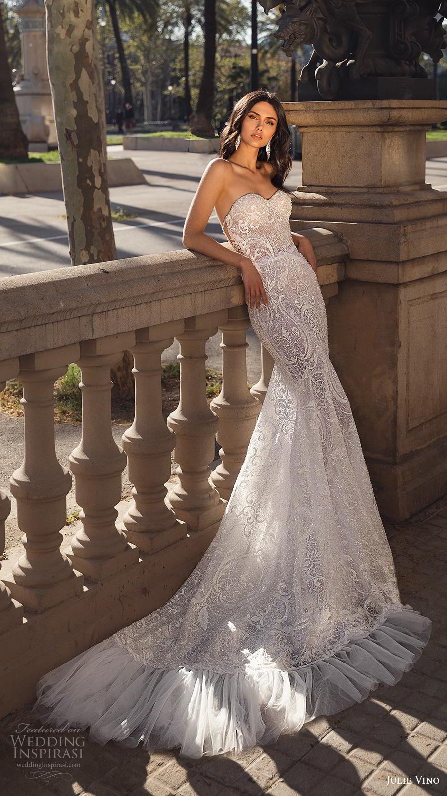 julie vino 2020 barcelona bridal strapless sweetheart neckline full embellishment elegant mermaid wedding dress sheer mid back chapel train (4) mv