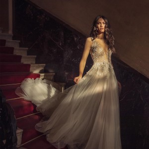julie vino 2020 barcelona bridal wedding inspirasi featured wedding gowns dresses and collection