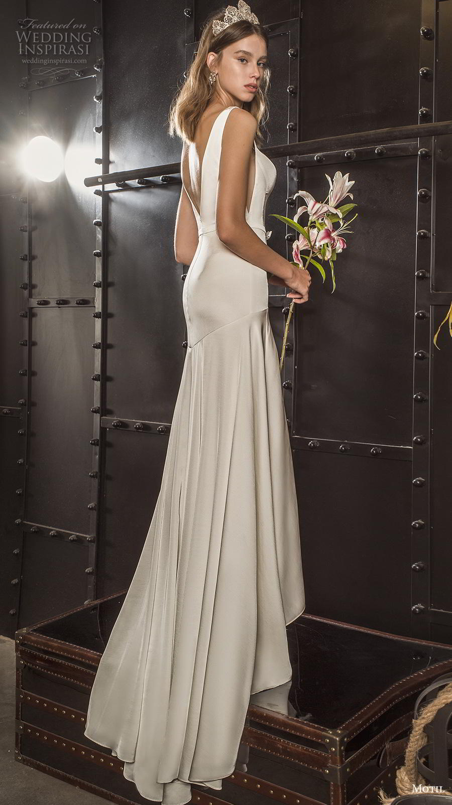 motil 2019 bridal sleeveless deep plunging v neck simple minimalist open side elegant modified a  line wedding dress v back medium train (7) bv